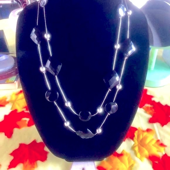 Layered necklace - Picture 1 of 6